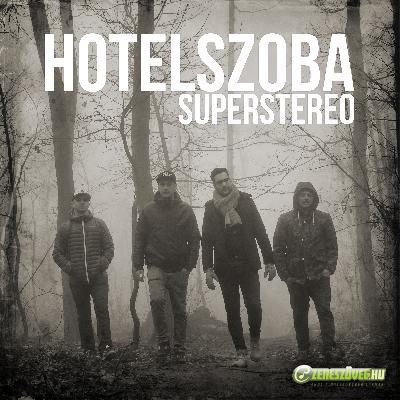 SuperStereo Hotelszoba